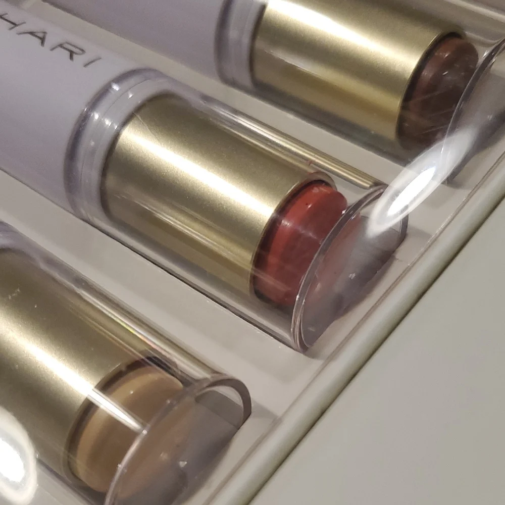 Tahari Face Contour Trio in Textured White and Gold